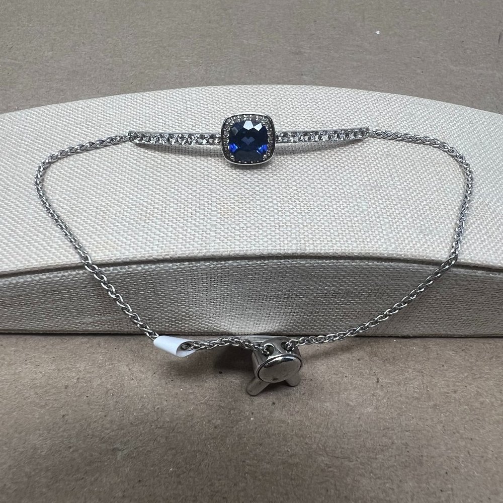 SILVER PULL LEVER BRACELET W SAFIRE BLUE STONE